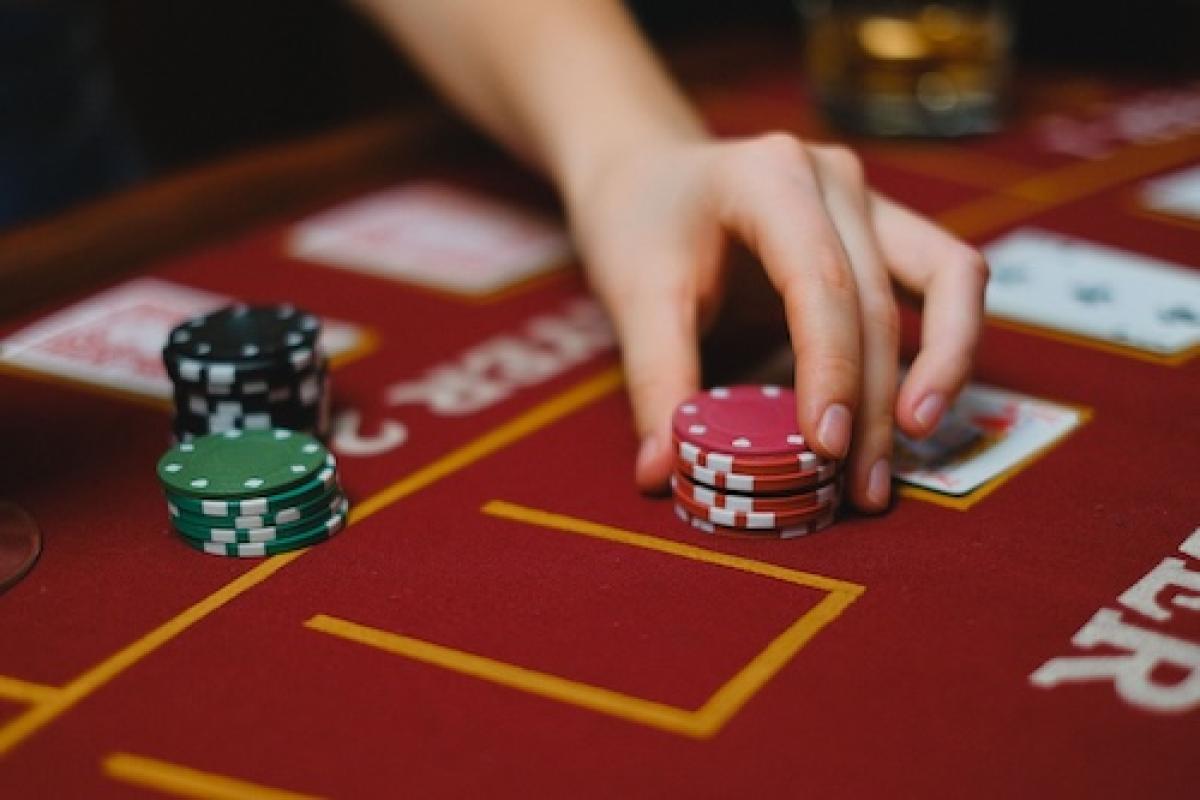 Duizenden websites gehackt voor illegale casinopromo's — ook jij risico