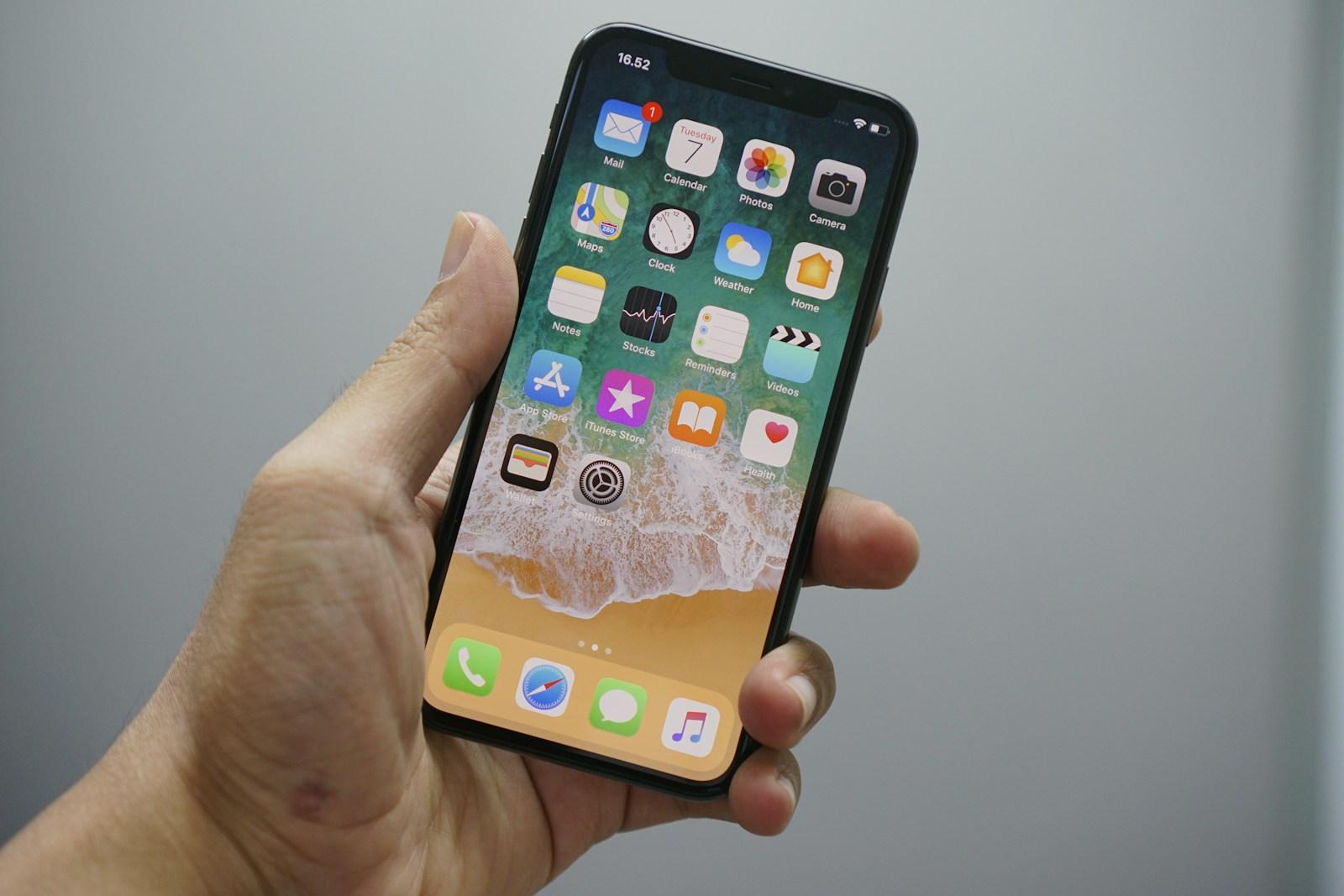 Hoe blokeer ik iemand in mijn telefoon